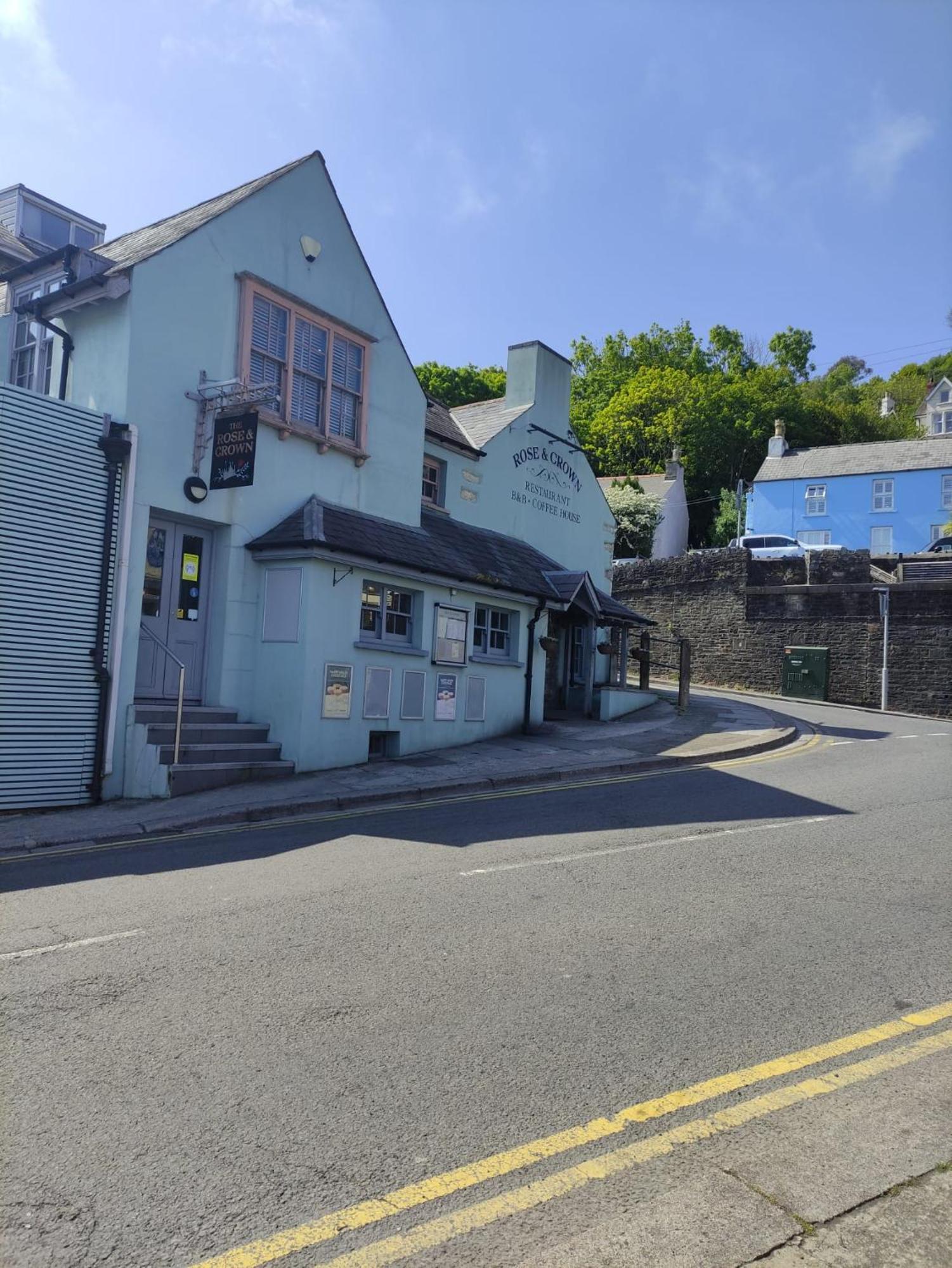 Rose And Crown Hotel & Hope And Anchor Bar Goodwick Dış mekan fotoğraf